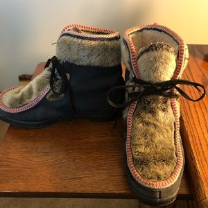 Awesome Vintage Yodelers Black Suede Grey Faux Fur 6